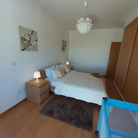 Country Club Apartment *